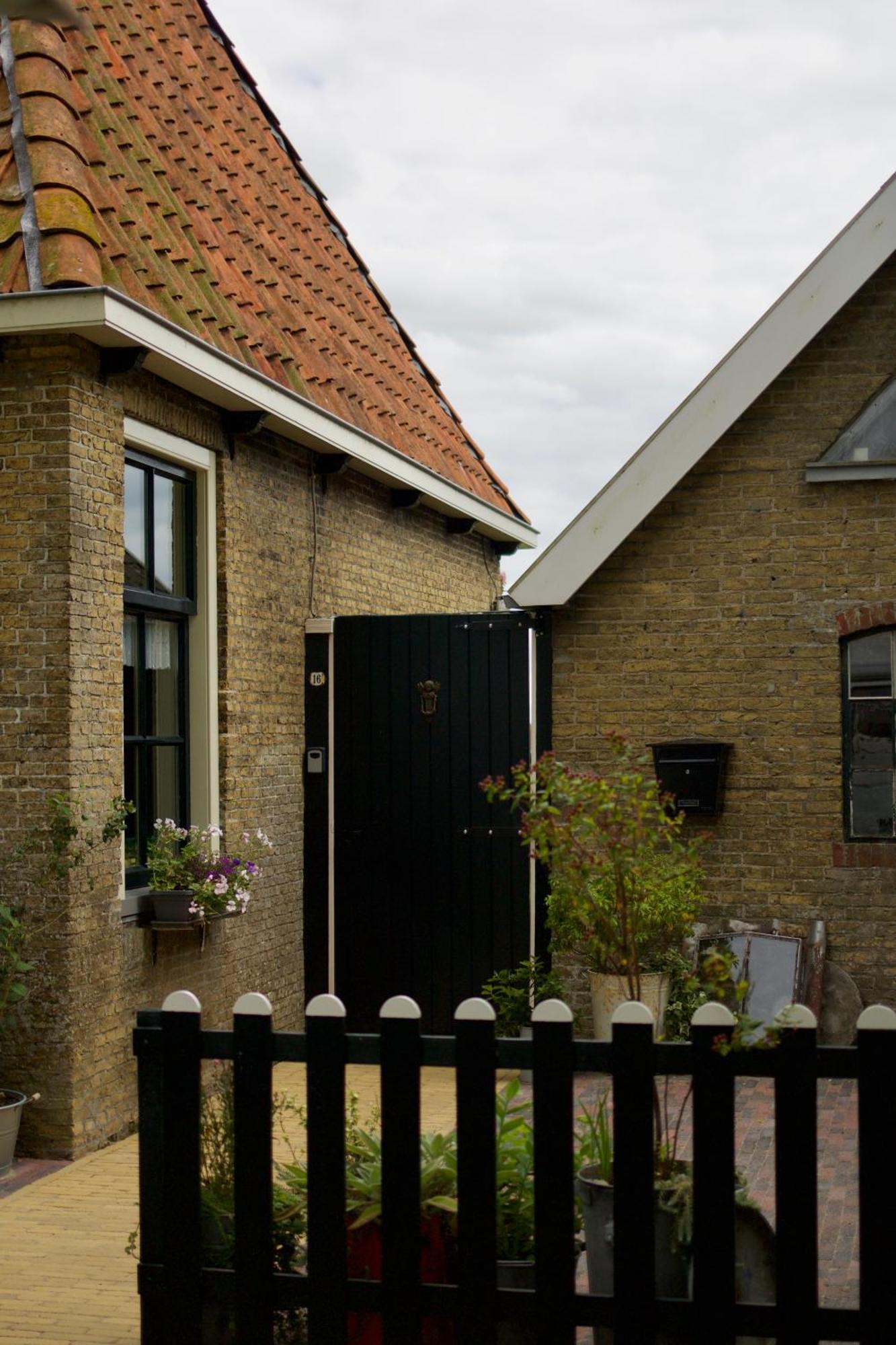 Vakantiehuis In Friesland Voor De Hele Familie Huns Экстерьер фото